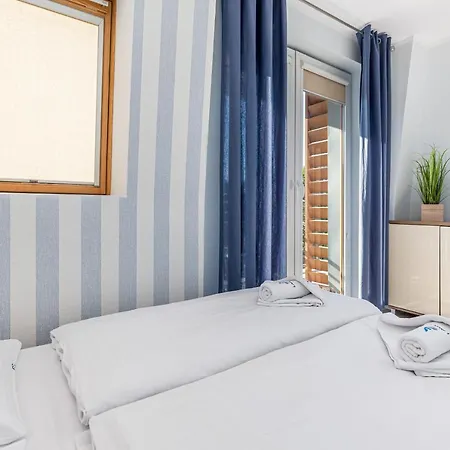 Apartamenty Feniks By Noclegi Renters Swinoujscie Exterior photo
